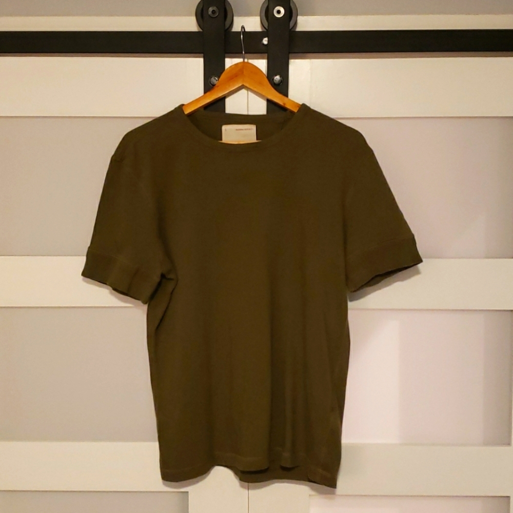 Mens Banana Republic Crew Neck Heritage Shirt